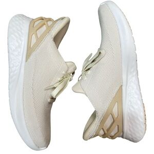 KIZIK Hands-Free Athletic Sneakers Ivory/White | Women’s‎ 7.5 Wide | Like New